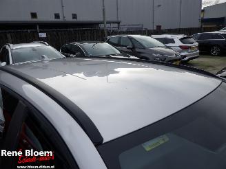 Toyota Corolla Hybrid 140 Active water damage! picture 7