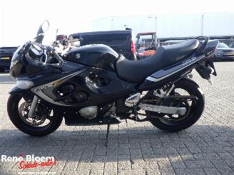 Suzuki GSX 600 F picture 2