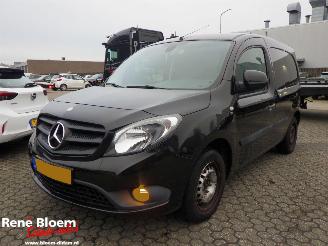 krockskadad bil bedrijf Mercedes Citan 111 CDI Blue Efficiency 2018/11