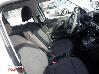 Hyundai Inster E-motion 42kwh Aut picture 14