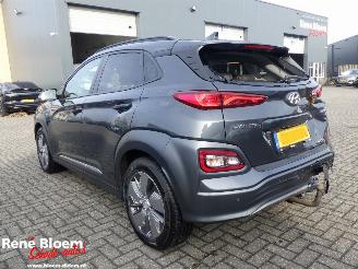Hyundai Kona EV Premium 64kwh 204pk Aut picture 2