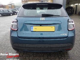Fiat 600 1.2 Hybrid Urban Automaat Navi picture 3