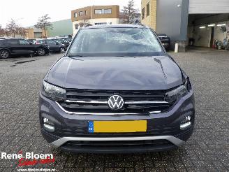Volkswagen T-Cross 1.0 TSI Life 5drs picture 3