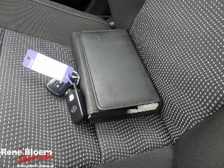 Toyota Auris 1.8 Hybrid Touring Sports picture 21