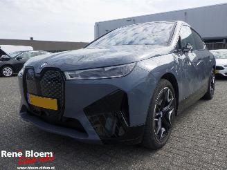 skadebil auto BMW iX XDrive 40 Business Editon Plus 77kwh Full Option 2024/3