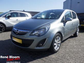 Voiture accidenté Opel Corsa 1.2-16V Berlin Airco 5drs 2014/4