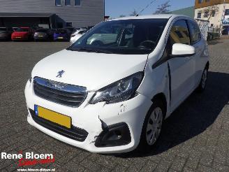 Peugeot 108 1.0 e-VTi Blue Lion 5drs Airco picture 4