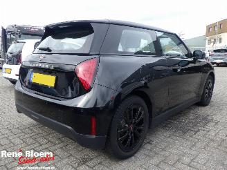 Mini Cooper SE Essential XS 54.2 kWh 218pk picture 4