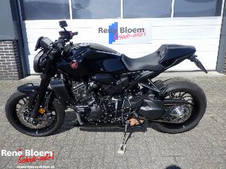 krockskadad bil motor Honda CB 1000 R 2024/10