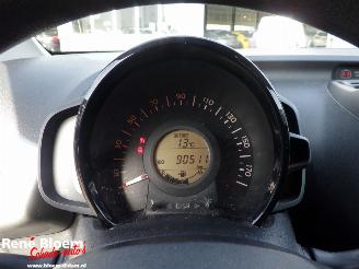 Peugeot 108 1.0 e-VTi Active Airco 5drs picture 13