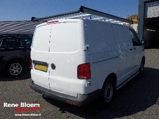 Volkswagen Transporter 2.0 TD L1H1 Airco picture 3