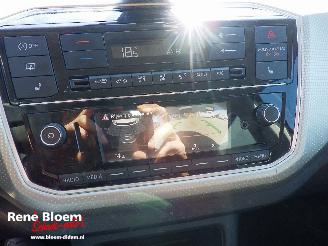 Volkswagen Up! 1.0 BMT High Up 5drs a-camera picture 20