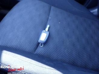 Nissan Qashqai 1.2 Connect Edition 116pk picture 16
