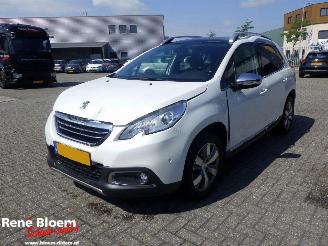 Peugeot 2008 1.2 vtI Allure Pack Premium Plus Automaat picture 4