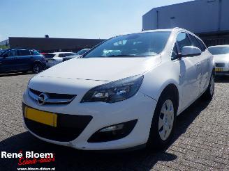 Unfallwagen Opel Astra SPORTS TOURER 2.0 CDTi Cosmo 2014/11
