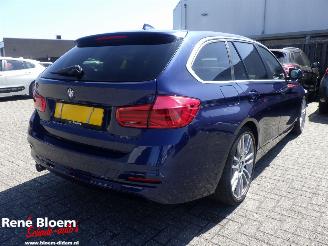 krockskadad bil auto BMW 3-serie Touring 318d High Executive Automaat 2017/4