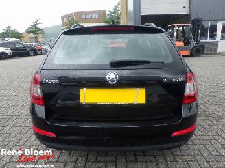 Skoda Octavia Combi 1.6 TDI Greentech Ambition Business picture 3
