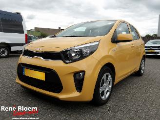 skadebil auto Kia Picanto 1.0 DPi ComfortLine 2023/9