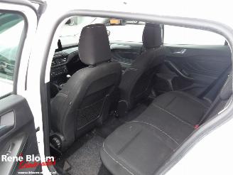 Ford Focus 1.0 Ecoboost Hybrid picture 10