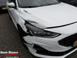 Ford Focus 1.0 Ecoboost Hybrid picture 7