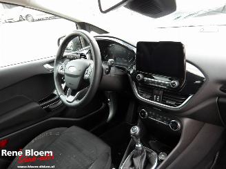 Ford Fiesta 1.0 EcoBoost Titanium 5-drs picture 10