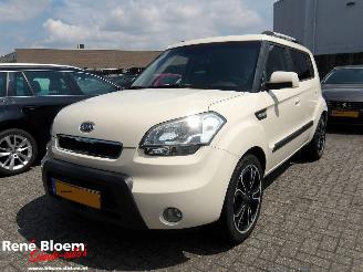 Unfallwagen Kia Soul 1.6 X-tra 5-drs Airco 2010/7