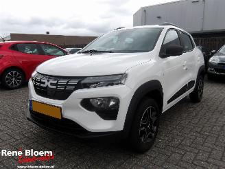 Unfallwagen Dacia Spring Essential 27kwh 2024/2