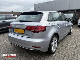 Unfallwagen Audi A3 SPORTBACK 30 TDI Advance 5drs Navi 2019/10