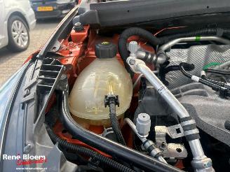 Renault Clio 1.0 TCe Intens 5drs picture 18