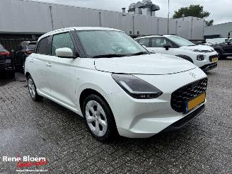 Suzuki Swift 1.2 Select Smart Hybrid 5drs Navi picture 5