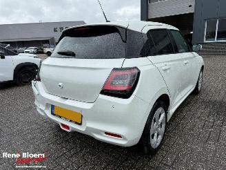 Suzuki Swift 1.2 Select Smart Hybrid 5drs Navi picture 4