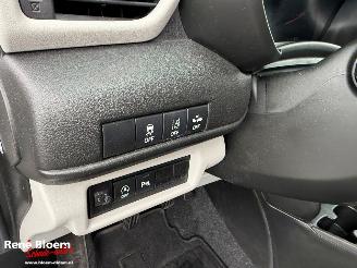 Suzuki Swift 1.2 Select Smart Hybrid 5drs Navi picture 18
