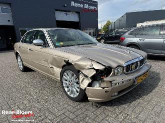 Jaguar XJ 3.5 V8 Executive picture 2