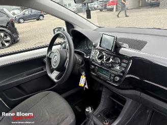 Volkswagen Up! 1.0 move up! Bluemotion picture 8
