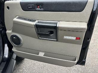 Hummer H2 6.0 automaat 4x4 8Cil - bose - leer - stoelverw - led - clima - privacy glass - trekh - licht + regensensor picture 37