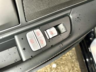 BMW 7-serie 730d xDrive 265pk aut + f1 High Exe M-Ed - nap - schuifdak - hud - softclose - 360 cam - harman/kardon - luchtvering picture 59