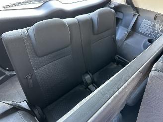 Toyota Verso 1.6 VVT-i 132pk 6-bak Comfort 7Pers - airco - 4x elektr ramen - radio cd + aux - trekh - 4x all season picture 15