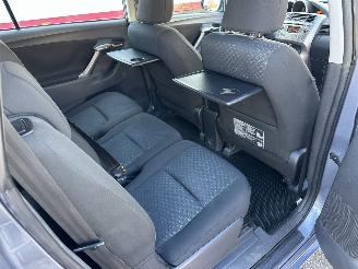 Toyota Verso 1.6 VVT-i 132pk 6-bak Comfort 7Pers - airco - 4x elektr ramen - radio cd + aux - trekh - 4x all season picture 57