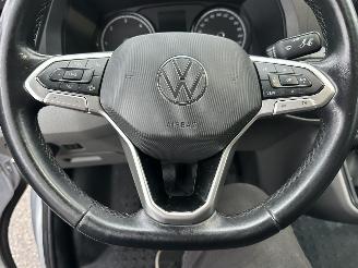 Volkswagen Transporter Gereserveerd 2.0 TDI 110pk L2/H1 Highline - nap - facelift - navi - airco - cruise - elektr pakket - trekh - pdc - CarPlay picture 37