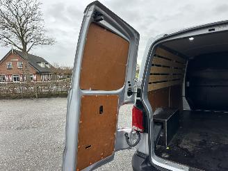 Volkswagen Transporter Gereserveerd 2.0 TDI 110pk L2/H1 Highline - nap - facelift - navi - airco - cruise - elektr pakket - trekh - pdc - CarPlay picture 51