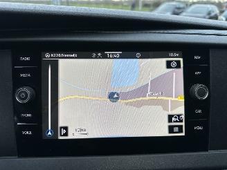 Volkswagen Transporter Gereserveerd 2.0 TDI 110pk L2/H1 Highline - nap - facelift - navi - airco - cruise - elektr pakket - trekh - pdc - CarPlay picture 46