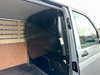 Volkswagen Transporter Gereserveerd 2.0 TDI 110pk L2/H1 Highline - nap - facelift - navi - airco - cruise - elektr pakket - trekh - pdc - CarPlay picture 73