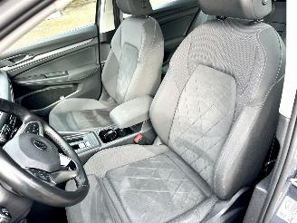 Volkswagen Golf 1.5 eTSI 162pk aut + f1 Style - nap - pano - virtual - massage - front + line + side + park assist - virtual picture 57