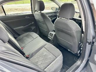 Volkswagen Golf 1.5 eTSI 162pk aut + f1 Style - nap - pano - virtual - massage - front + line + side + park assist - virtual picture 50