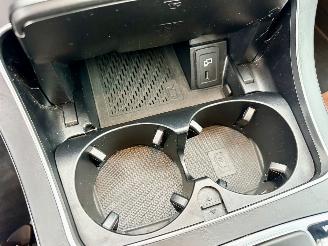 Mercedes GLC 200 AMG 208pk aut + f1 - nap - schuifdak - virtual - cognac leer - 19 inch - camera - elektr klep - full led picture 24