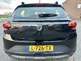 Dacia Sandero Gereserveerd Stepway 1.0 TCe 101pk 6-bak Bi-Fuel Comfort - nap - navi - camera - side assist - lpg/g3 onderbouw fabrieksaf picture 6