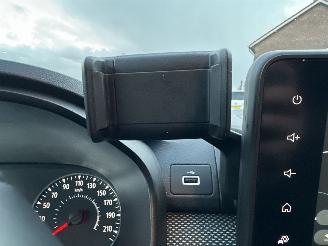 Dacia Sandero Gereserveerd Stepway 1.0 TCe 101pk 6-bak Bi-Fuel Comfort - nap - navi - camera - side assist - lpg/g3 onderbouw fabrieksaf picture 42