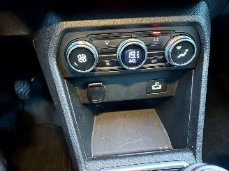 Dacia Sandero Gereserveerd Stepway 1.0 TCe 101pk 6-bak Bi-Fuel Comfort - nap - navi - camera - side assist - lpg/g3 onderbouw fabrieksaf picture 45