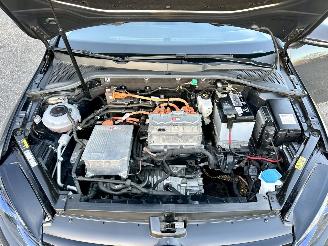 Volkswagen e-Golf 136pk aut E-DITION 5drs - 33dkm nap - front assist - clima - cruise - pdc v+a - keyless entry + start - stoelverw picture 12