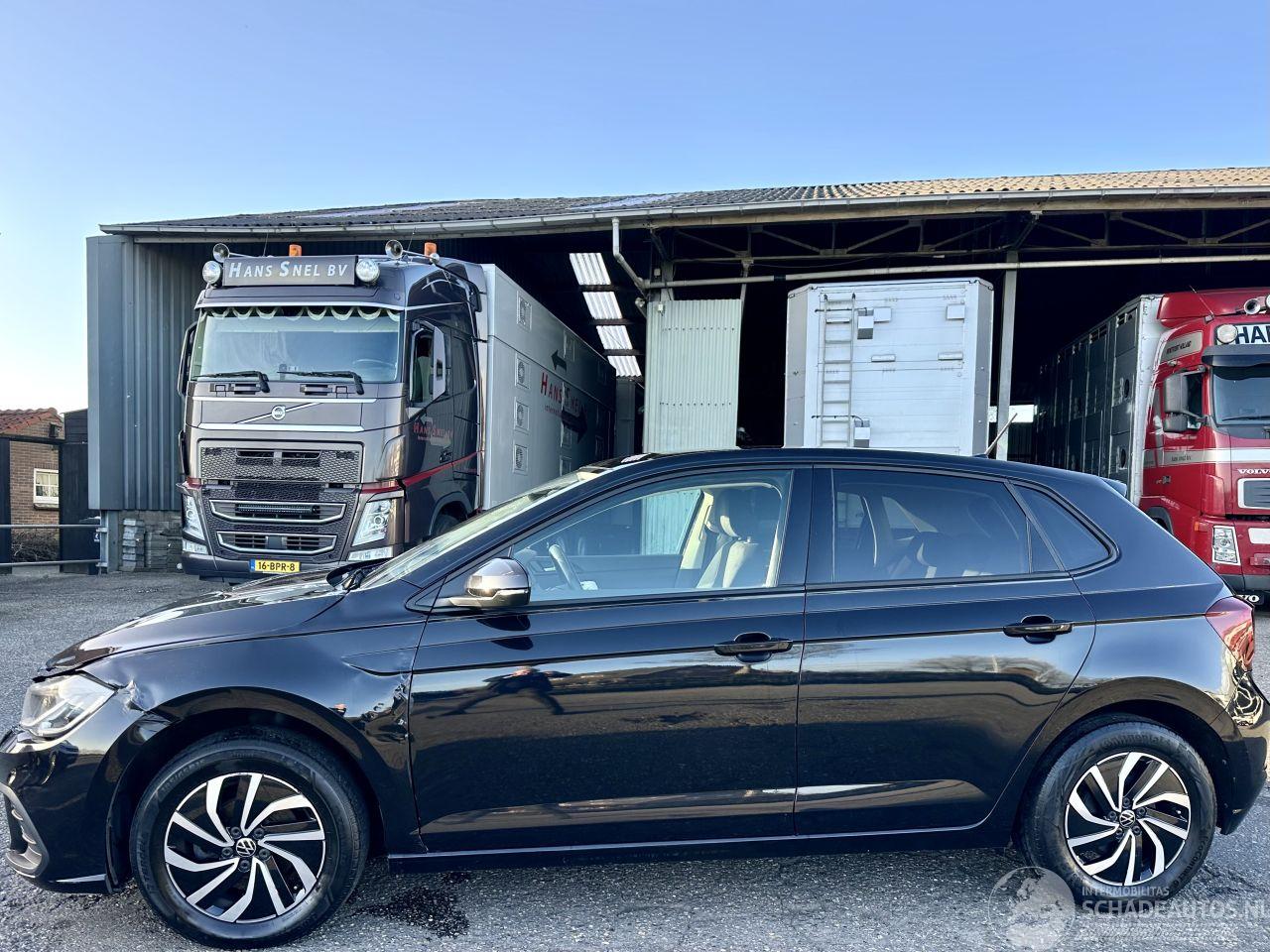 Volkswagen Polo 1.0 TSI 95pk aut + f1 Life 5drs - 69dkm nap - carplay - front + line assist - airco - cruise contr - virtual cockpit